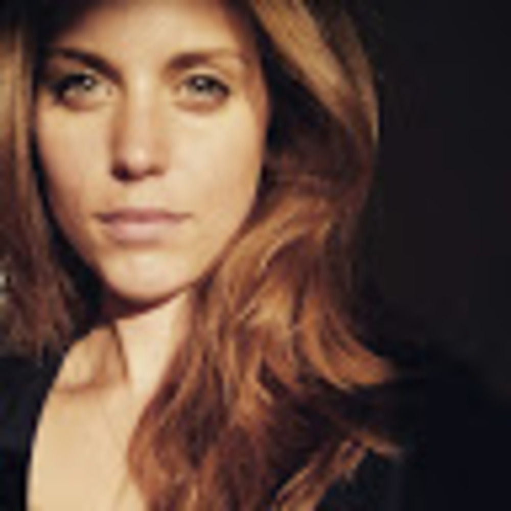 Meet your Posher, Julie martine